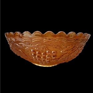 9 1/4" IMPERIAL GLASS GOLDEN MARIGOLD (ORANGE) GRAPE PATTERN LARGE FRUIT BOWL
